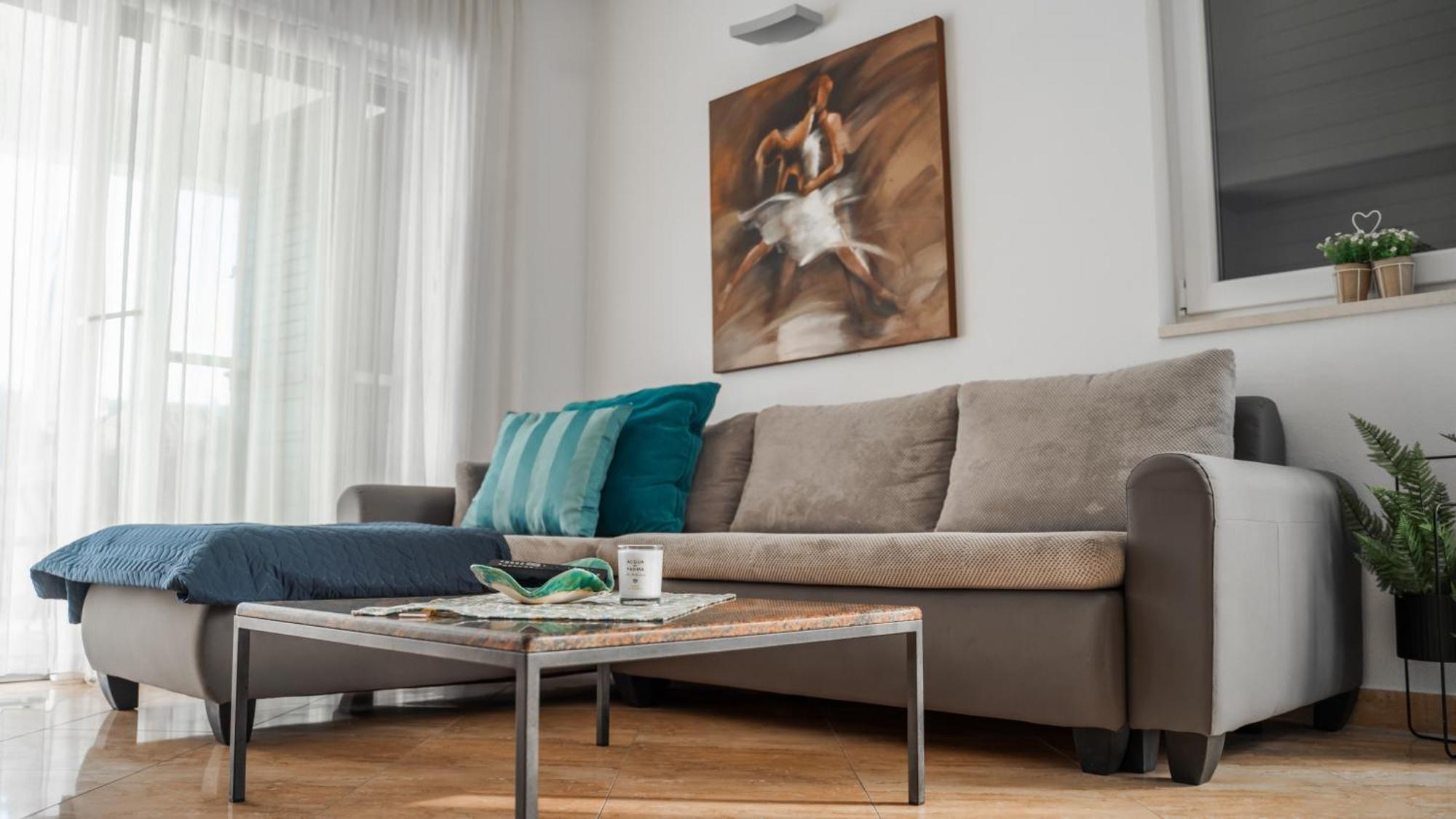 Regina Maris Apartment